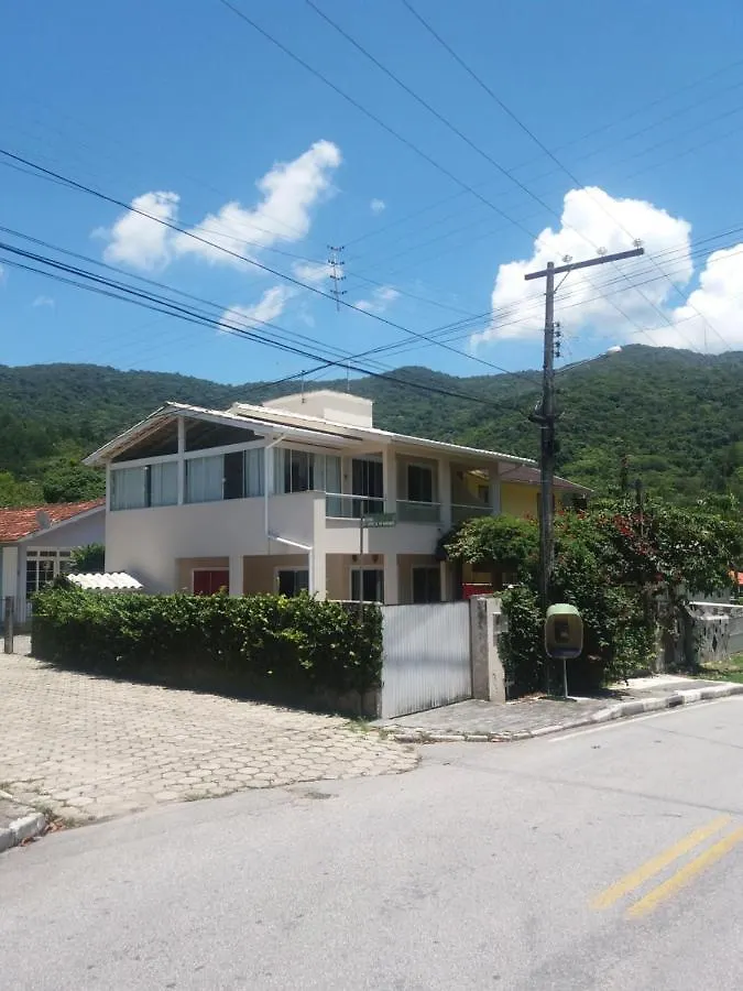 Holiday home Alma Dos Golfinhos Villa Governador Celso Ramos